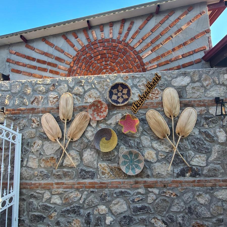 依凯兹海滩酒店 厄吕代尼兹 外观 照片